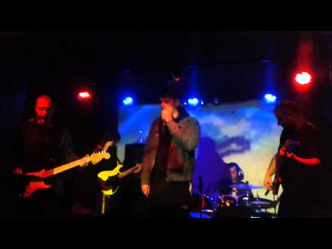 BRO feat. Trkaj - New light in my eyes / Lunanai (live @ Channel Zero)