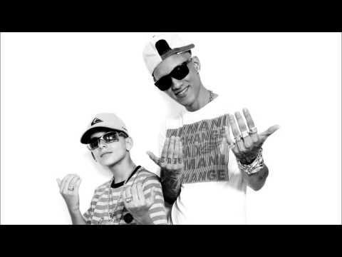 Mc pedrinho E MC Leo Da Baixada - Baforo Sentou