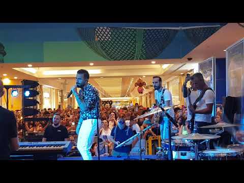 Rosario Miraggio ***Quando Un Amore Se Ne Va*** 17 Agosto 2019 Auchan Di Giugliano