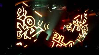 Deadmau5 - To Play Us Out - Live @Hollywood Palladium 08-2011