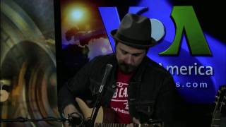Greg Laswell Performs &quot;Take Everything&quot; at VOA&#39;s Studios