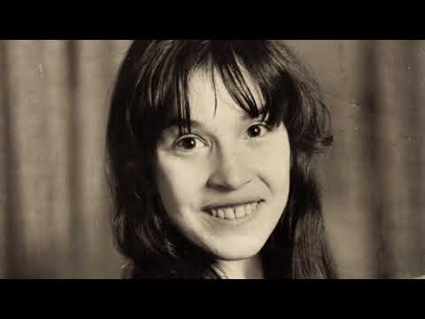 Gale Garnett - A Little Something On The Side