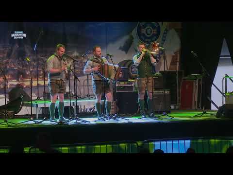 Roßfeld Musi - Wos steht do drob`n am Olmaroan