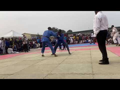 LEBAMBA Nhel vs Me2u