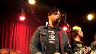 The Damnwells (Alex Dezen) - No One Listens To The Band Anymore (St Louis, MO - 14th April 2011)