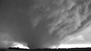 preview picture of video 'Bennington, Kansas EF-4 Tornado on May 28, 2013'