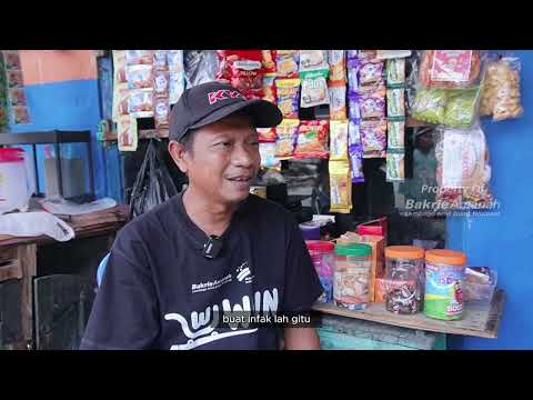 Thumbnail video:  Bapak ini menyisihkan uang dari hasil jualannya demi anak yatim | Profiling Warung Untuk Negeri