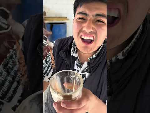 ESTÁ MAQUINA YA NO SIRVE 😨 #receta #cocina #humor #comedia #shorts