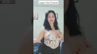 Download lagu Goyangan hot tante toge aduhai!! Bikin basah mp3 Download lagu Goyangan hot tante toge aduhai!! Bikin basah mp3