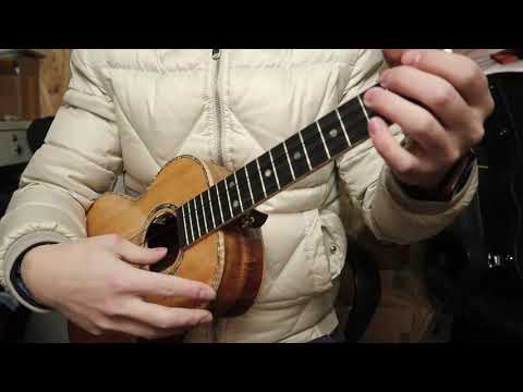 custom soild bearclaw spruce acacia koa back tenor ukulele withkamaka string &pickup and bag image 13