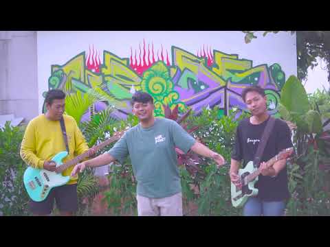 PEJALAN KARMA - NGURAH ADI VERSI POP PUNK COVER BY ARDINADA, BOLING, YOGA