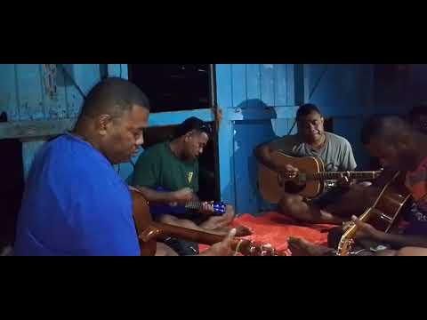 Iowane ft Seta, Tevita & Ben -Kalokalo Serau(Cover) 