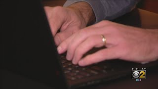 Massive Comcast Internet Service Outage Sends Many Searching For Free Wi-Fi