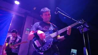 "Un Poquito Más" La Gusana Ciega