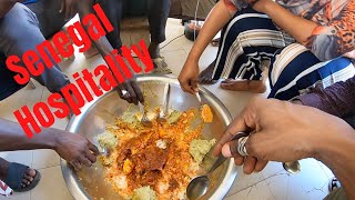 Surprising things Senegalese do during meals
