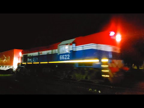 [4K] Lindo, variado y colorido tren vacio de NCA pasando por Marcos Juárez rumbo al oeste!!!!!!