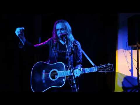 Anssi Kela - Musta tuntuu multa, 22.10.2016, Aloha & Bar Ohana, Espoo