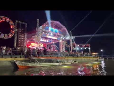 Rubi no palco flutuante em Bujaru Açaí Jet 2025