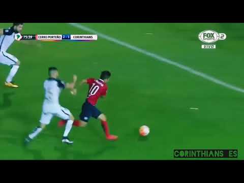 Sergio Díaz ante Corinthians en el 2016
