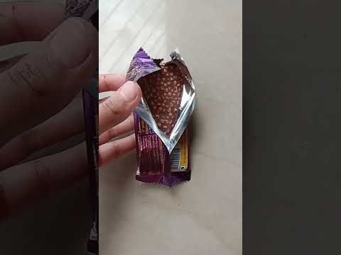 Dairy milk crackle#trending #viralvideo #chocolate #dairymilk #crackers #shorts