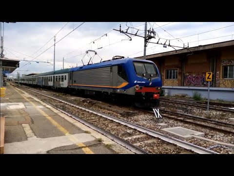 E464 084+5 MDVC Trenord - Milano Greco - 11/08/2022