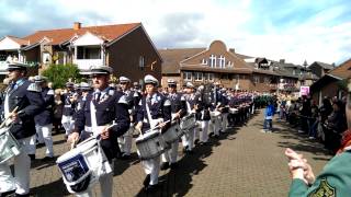 preview picture of video 'Schützenfest Garzweiler 2014, Musikparade - Marsch: Straßenfest'