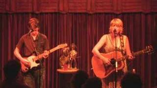Kim Richey performs &quot;A Place Called Home&quot; - Cooldog Concerts