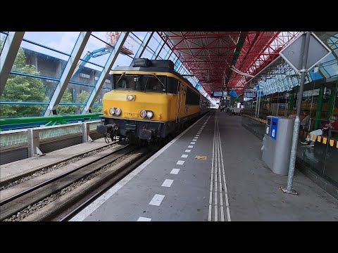 IC Berlin - Amsterdam absolutely thundering through Lelystad Centrum - fly-by -