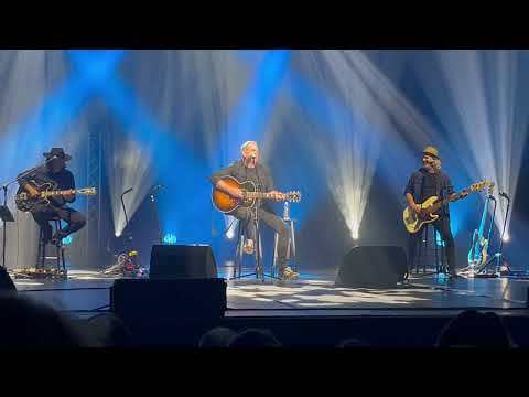 Garou - Let it be (Prague 2023-10-31)