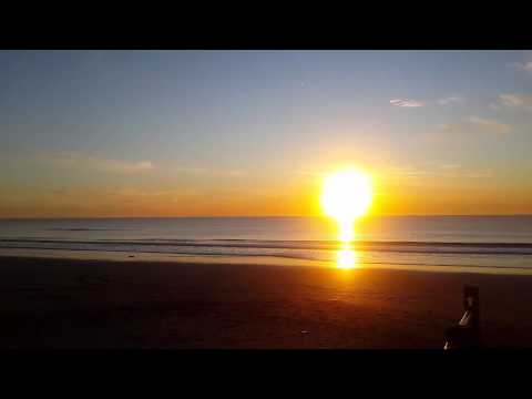 I am -  Simmonds & Jones