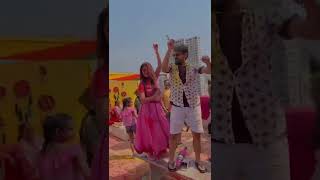 Abhinav Shukla 😍 dancing with friends Keerti Ke