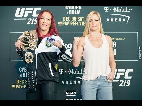 UFC 219 Media Day Staredowns - MMA Fighting