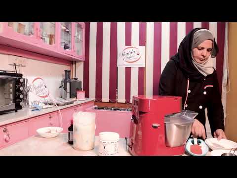 JINSI YA KUPIKA CUP CAKE ZA BIASHARA / HOW TO MAKE MOIST  CUP CAKE