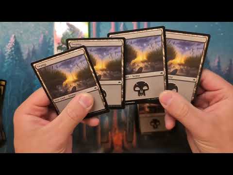 Opening a MTG Squirreled Away Bloomburrow Commander Deck | Beautiful Artwork!