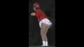 ジブラルタル海峡 純白パンチラ（アンスコ）【超ミニスカ女性チャレンジャー】#shorts