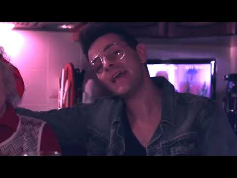 iPantellas! iPantellas - Mia Nonna(Official Video)