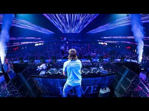 Miami 2 Ibiza/One/Atom/Save The World/Heart Is King/On My Way/Sun Is Shining/DYWC