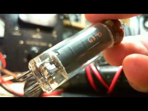 Nordmende Norma Luxus Tube Radio Video #4 - EL95 Output Tube