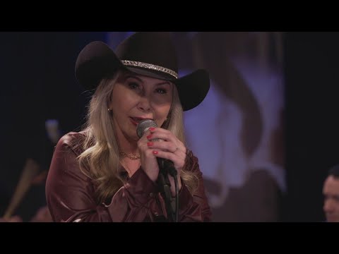 Jayne - Dia de Formatura