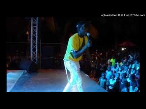 Idrisse ID - Por causa desse love (Feat. Jay Cash) [Prod. Jay Cash] [R&B] (2o17)  _.-'MUSICAVIVAFM'-