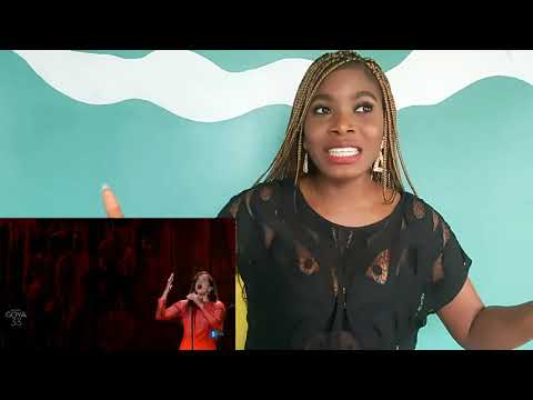 Me Quedo Contigo - Rosalía