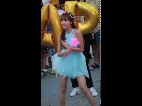 [16.06.19] 신촌 게릴라 콘서트 직캠 ( 에이프릴 나은 팅커벨 )