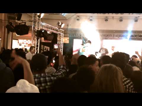 Serc651 & Eko Fresh - Auftritt Gropius Passagen