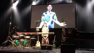 Jacob Collier Live in Rome - P. Y. T. (Pretty Young Thing) - Quincy Jones/Michael Jackson