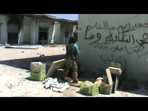 اشتباكات بين مقاتلي الفرقة السادسة وقوات النظام في مدينة مورك في ريف حماة