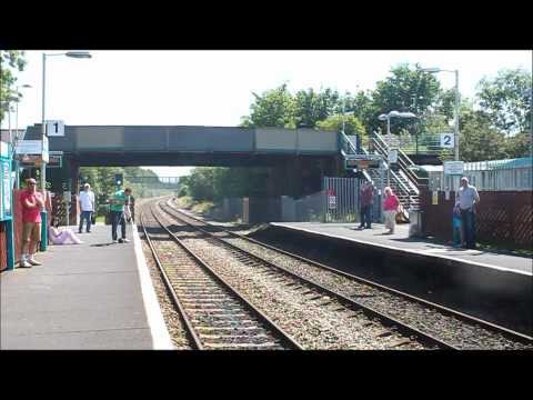 A Streak through Shotton, North Wales (60009 Union of South Africa)