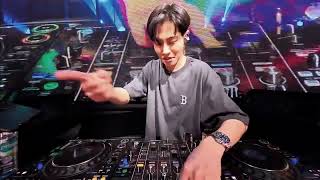 Download lagu LIVE SET DJ PANDA - INDOOR AREA BLUEFIRE BEACH CLUB mp3