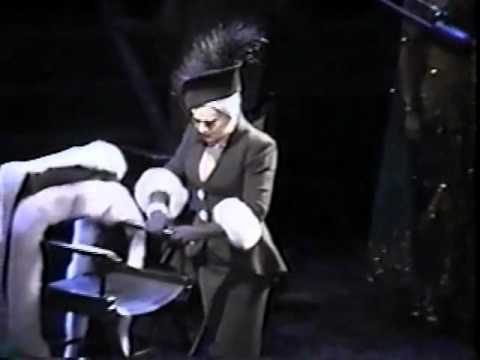 Elaine Paige -As If We Never Said Goodbye -Sunset Boulevard (best quality)