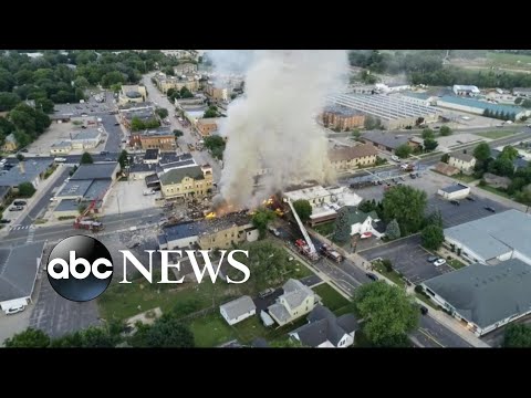 Gas explosion rocks Wisconsin town