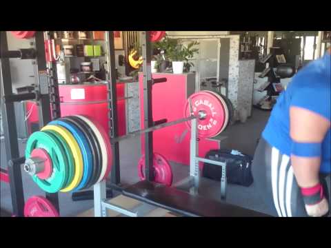 2x227,5kg FU-bench medium grip and 238kg seated "shoulderpress"
